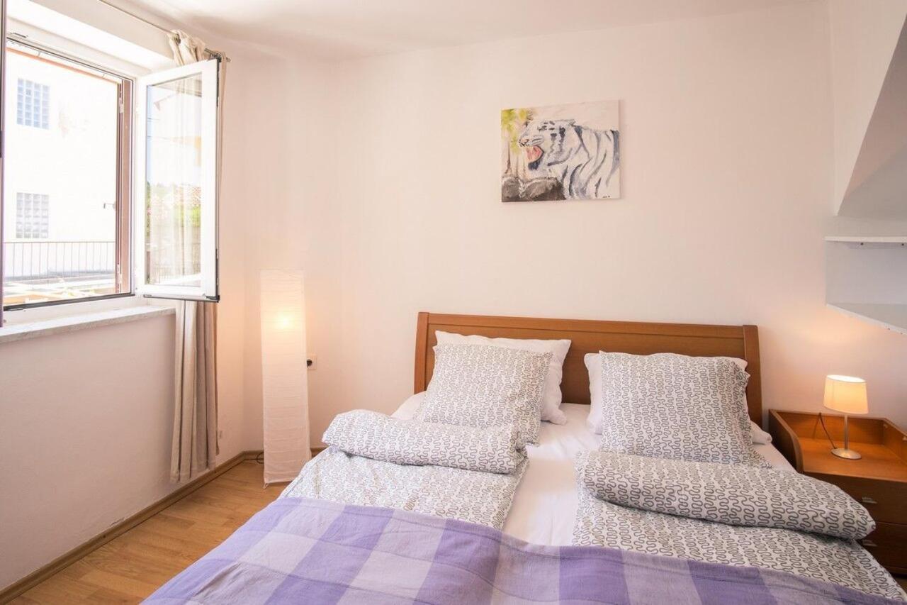 Apartment Polo Vrbnik  Extérieur photo